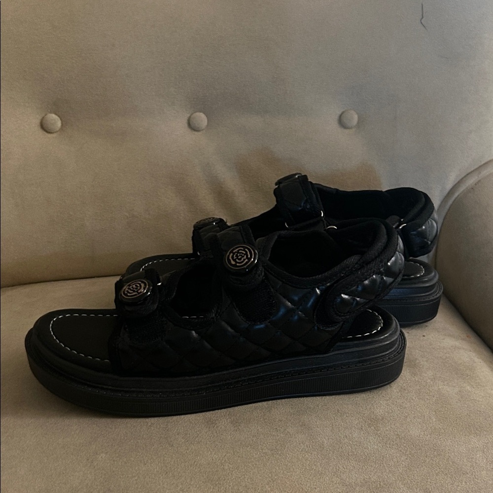 Black Sandals - Picture 3 of 6